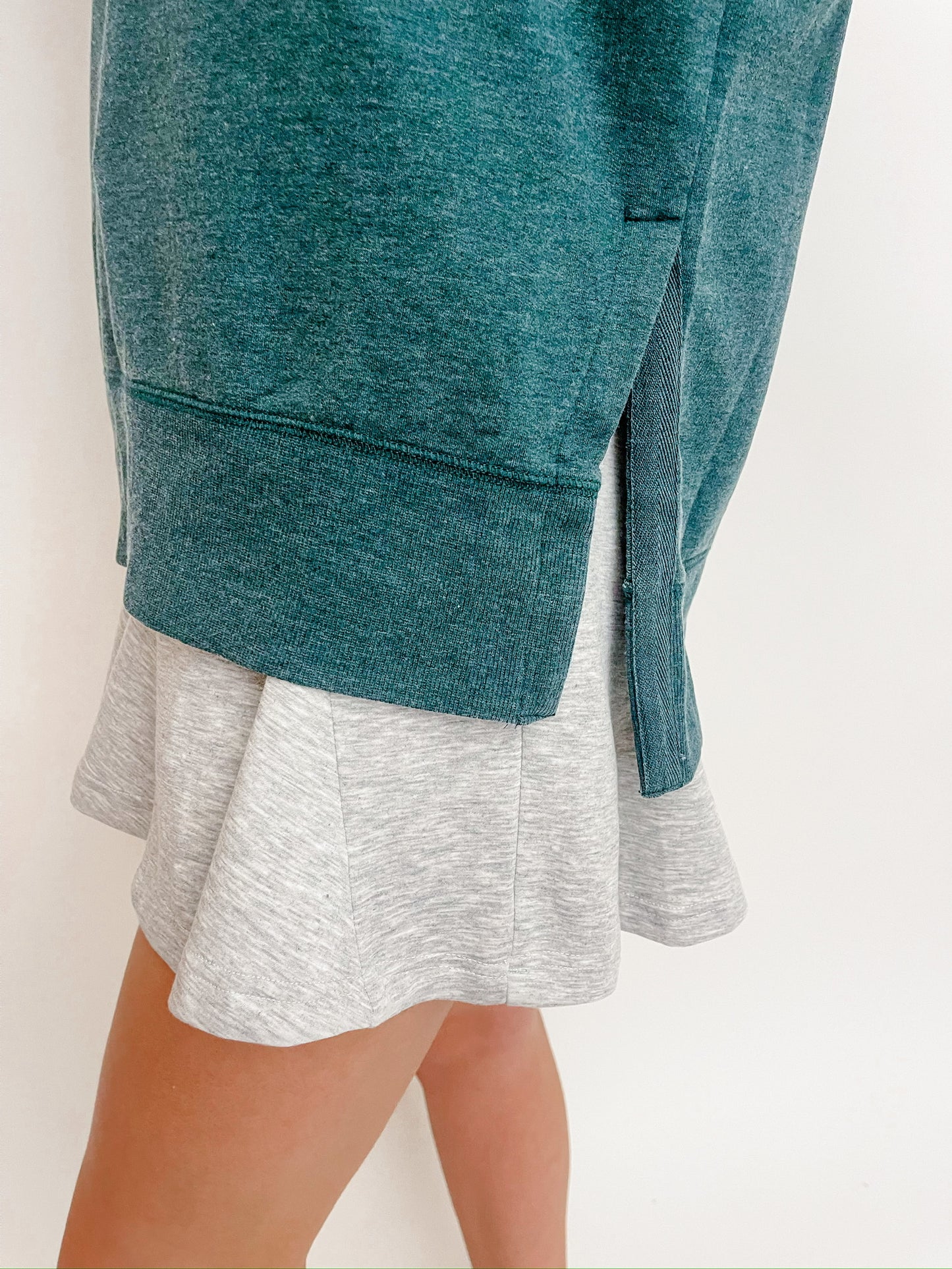 ZS Modern V-Neck Weekender