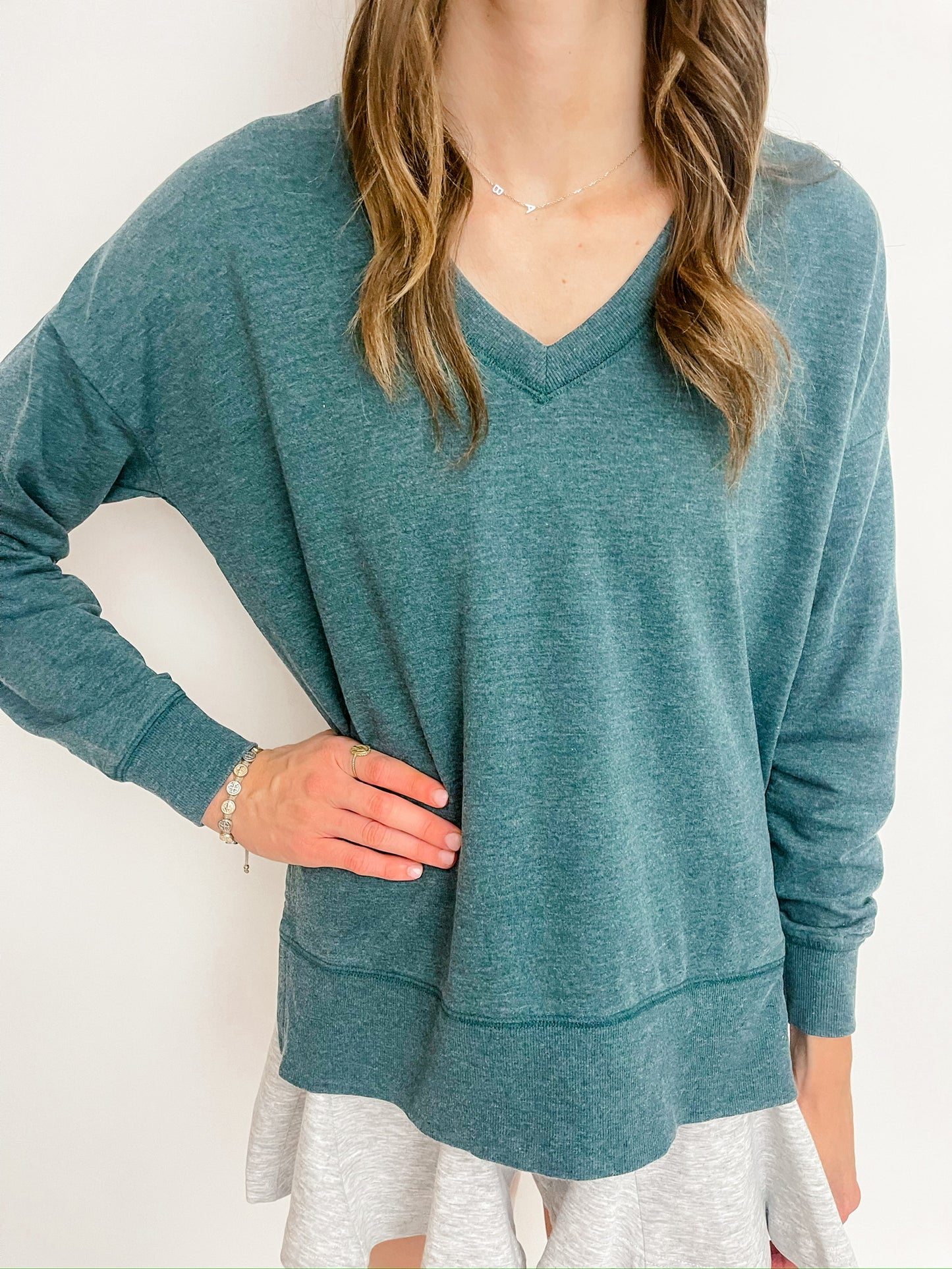 ZS Modern V-Neck Weekender