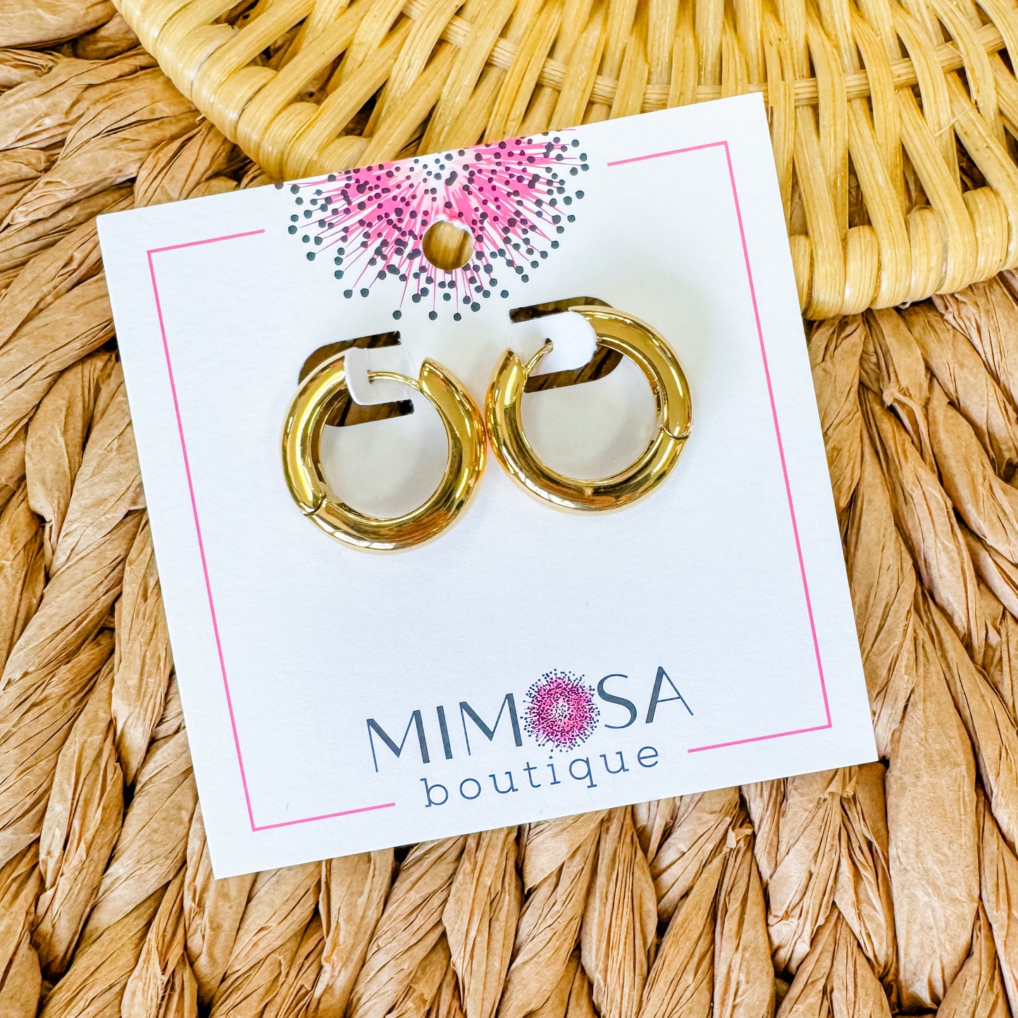 Classic Hoop Medium Hinge Earrings