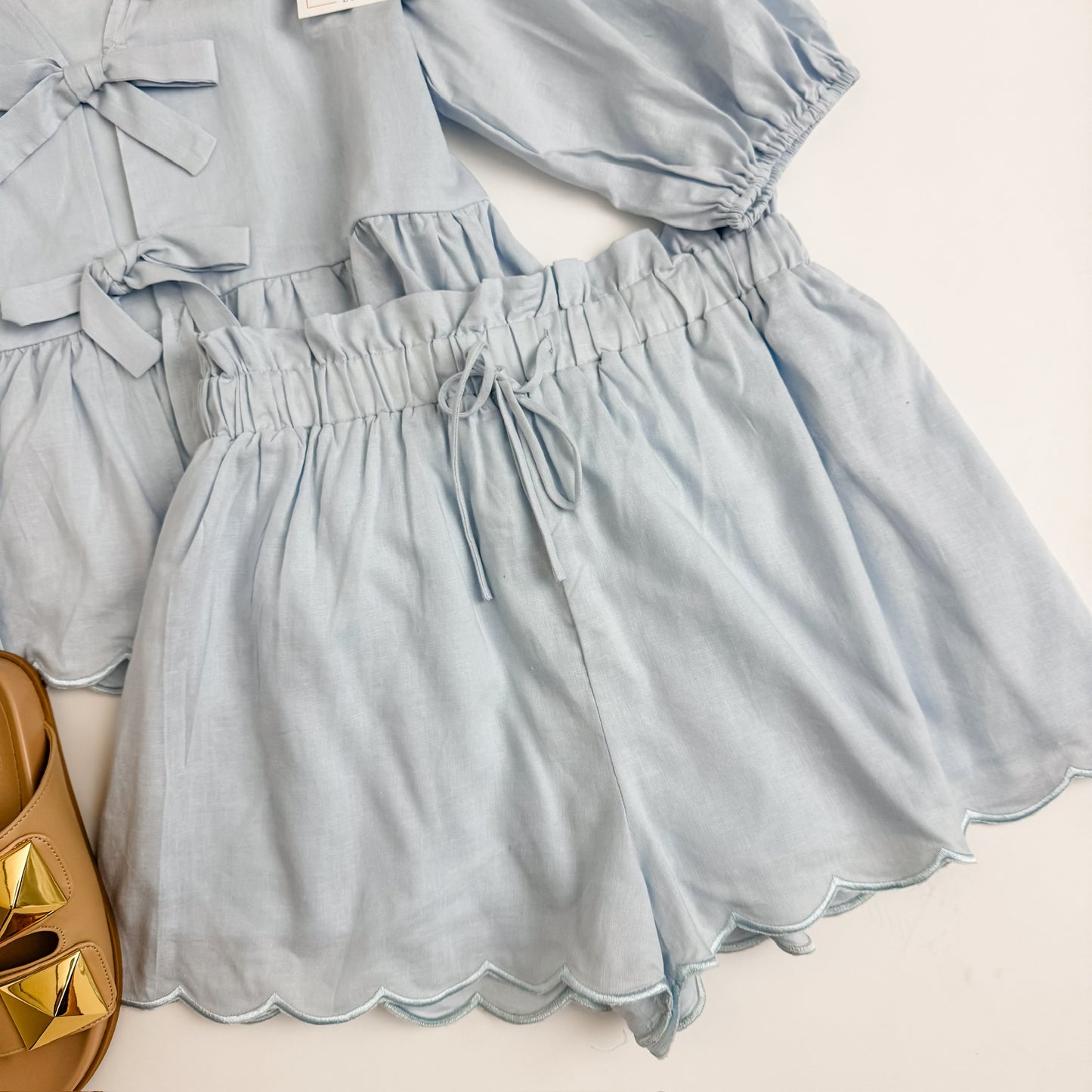Mind Your Manners Scallop Short Set