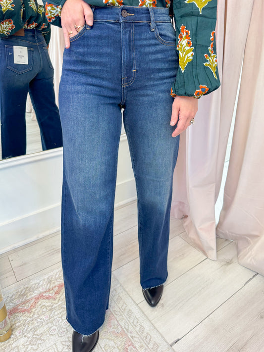 Logan Clean Stretch Dad Jean Dark