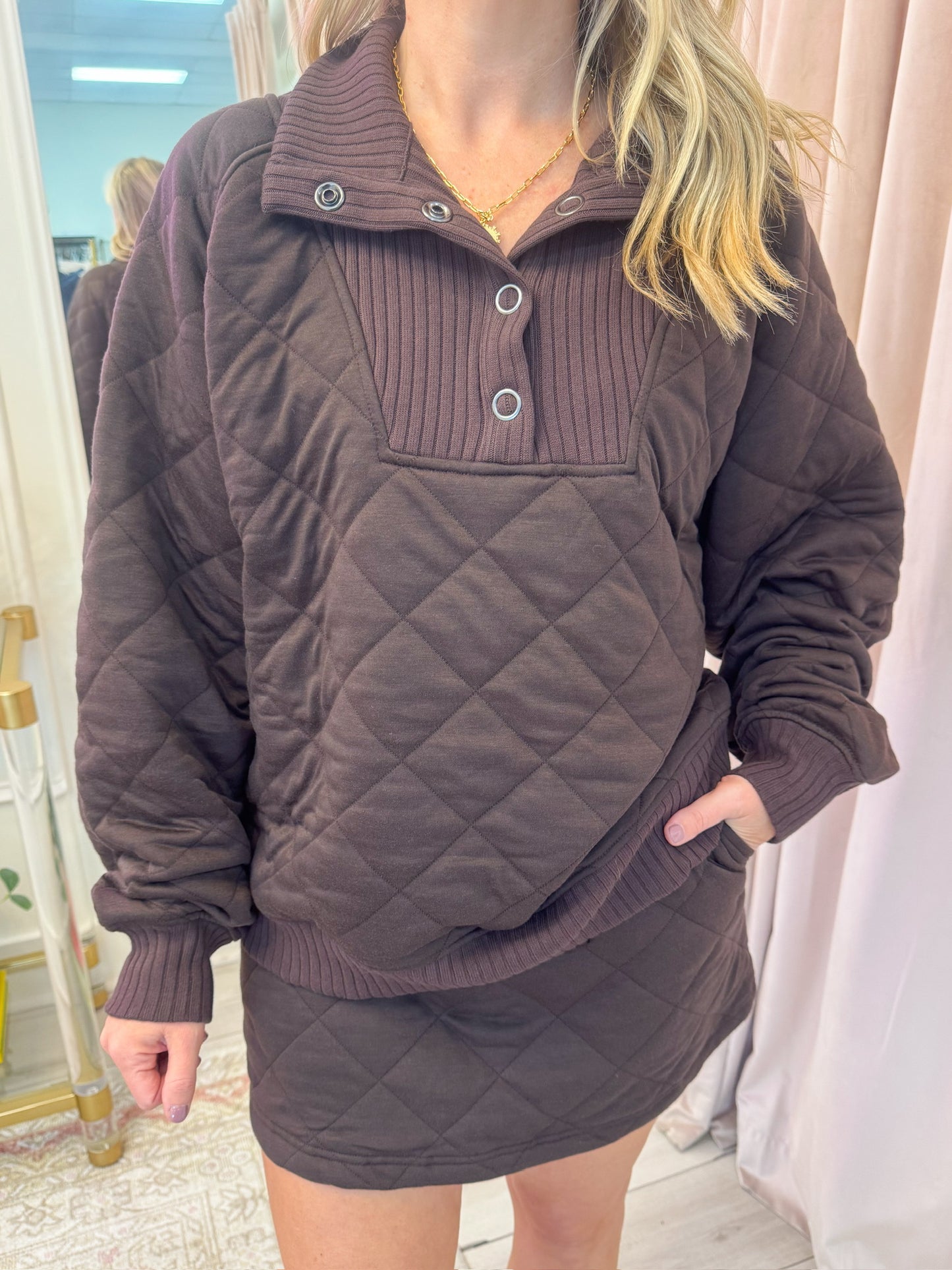 Cool Down Quilted Snap Pullover