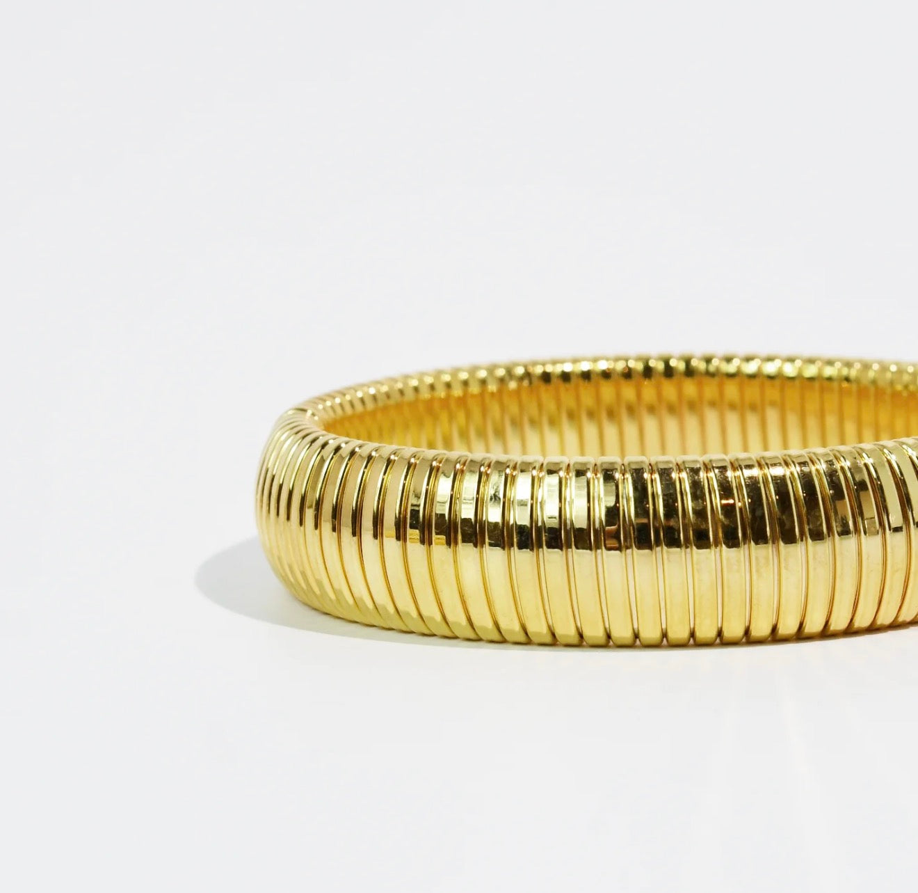 Chic Ribbed Bracelet 16mm