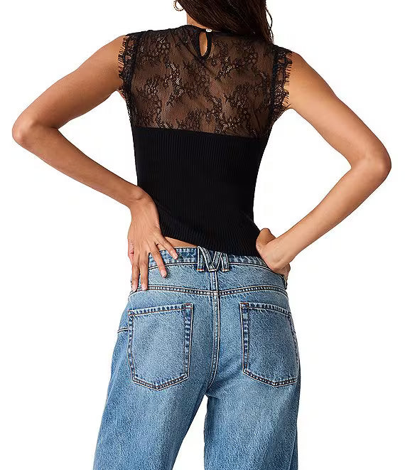 Kourt Sweater Top