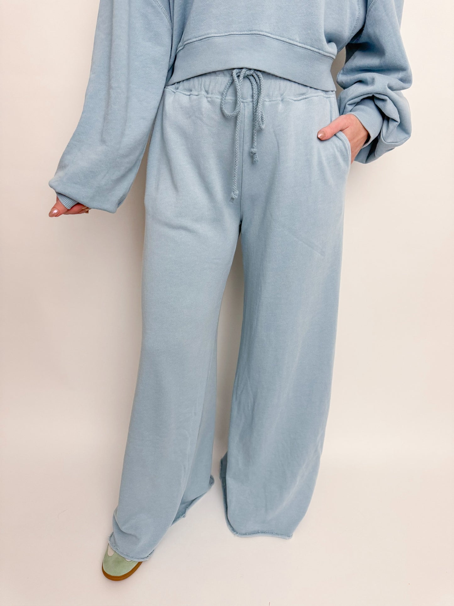 Get Loose Wide Leg Sweatpants