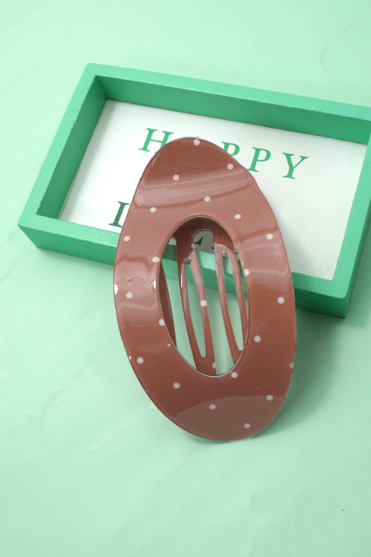 Jumbo Lay Flat Oval Hair Clip