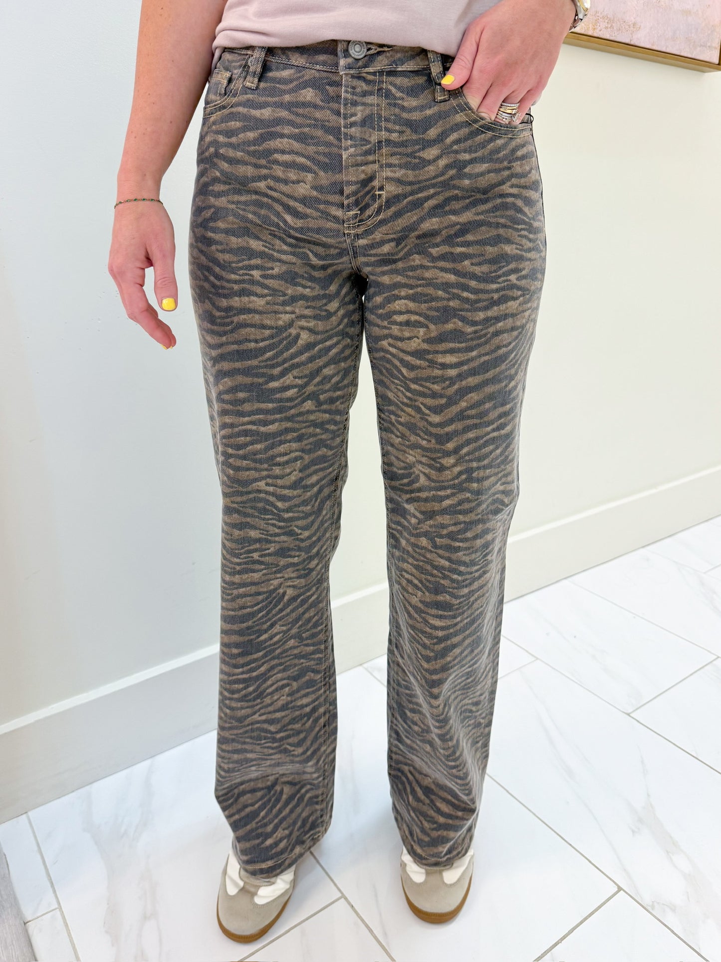 Logan Dad High Rise Straight Tiger