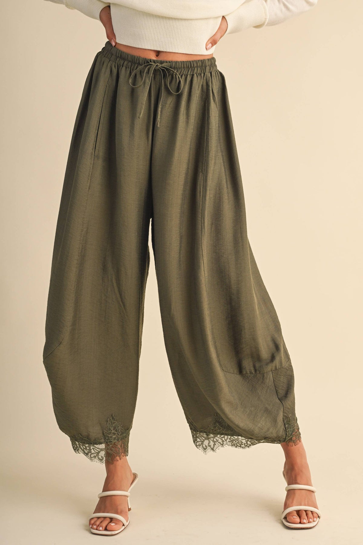 Barrel Fit Pants With Lace Trim