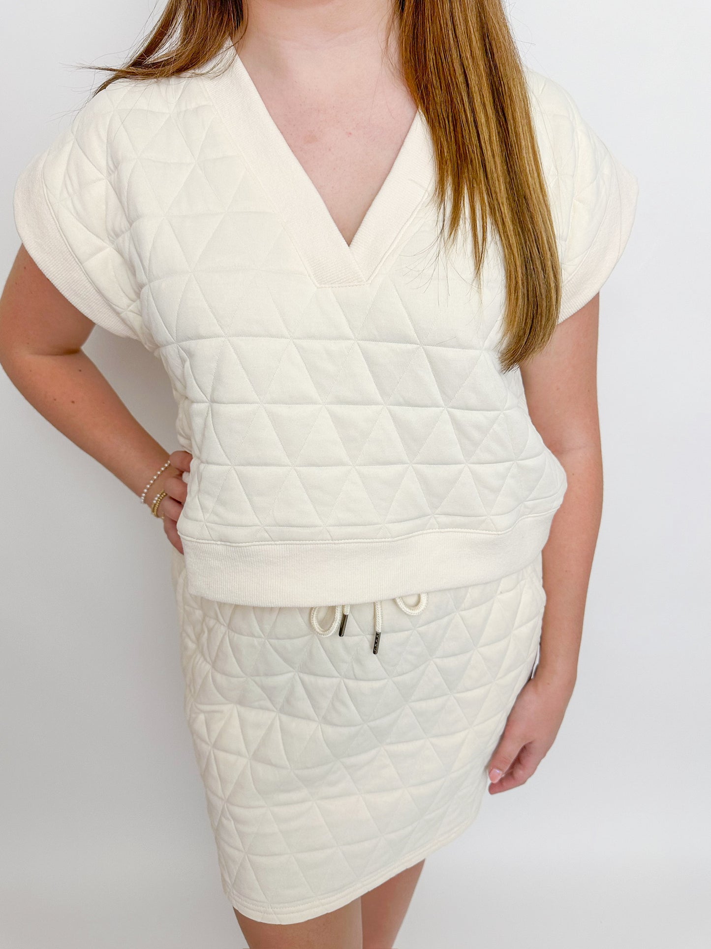 Fresh Air Quilted V-Neck Crop