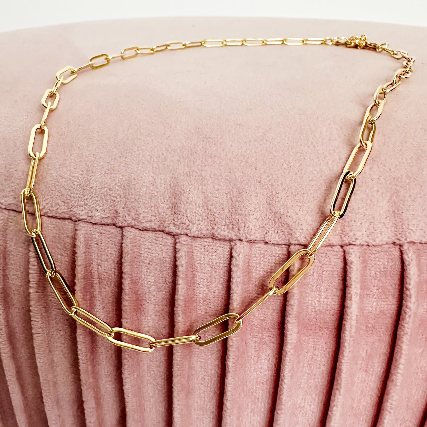 Luxe Flat Oval Chain Link Necklace