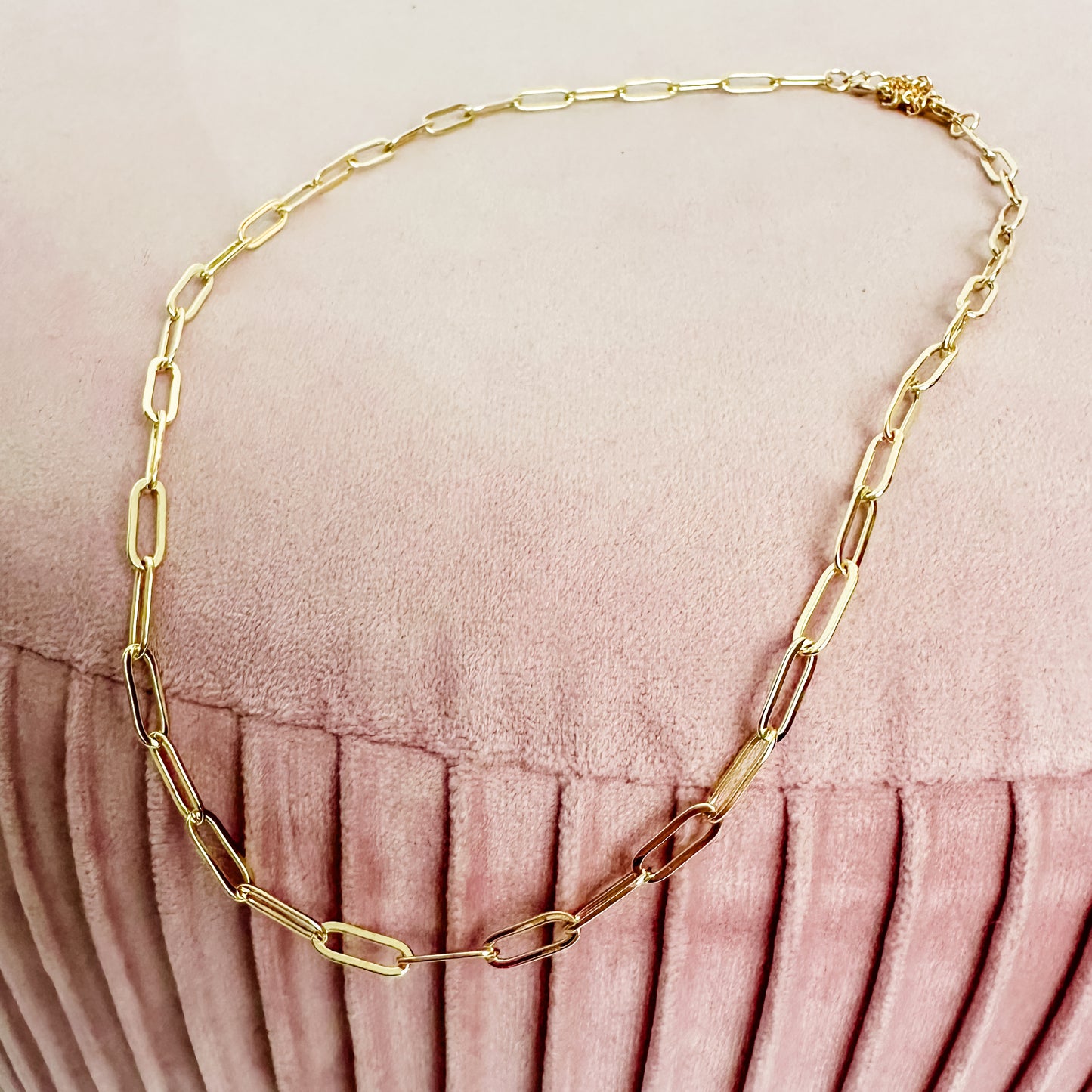 Luxe Flat Oval Chain Link Necklace