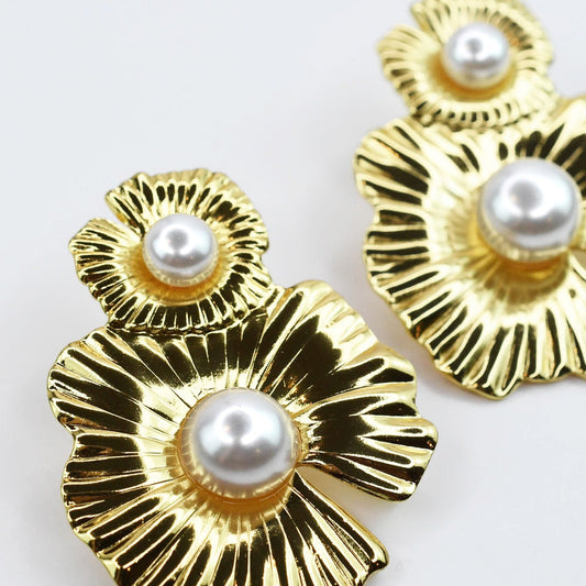 Golden Pearl Bloom Earrings