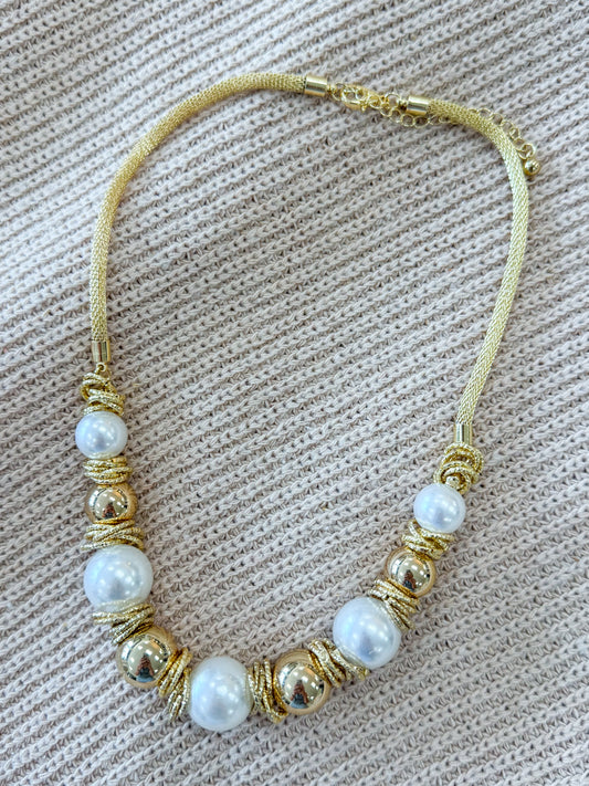 Pearl Mesh Necklace