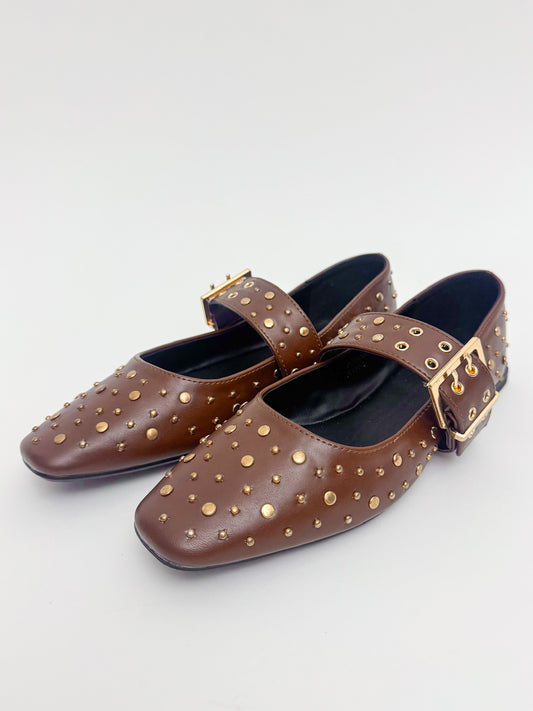 Avril Studded Flat
