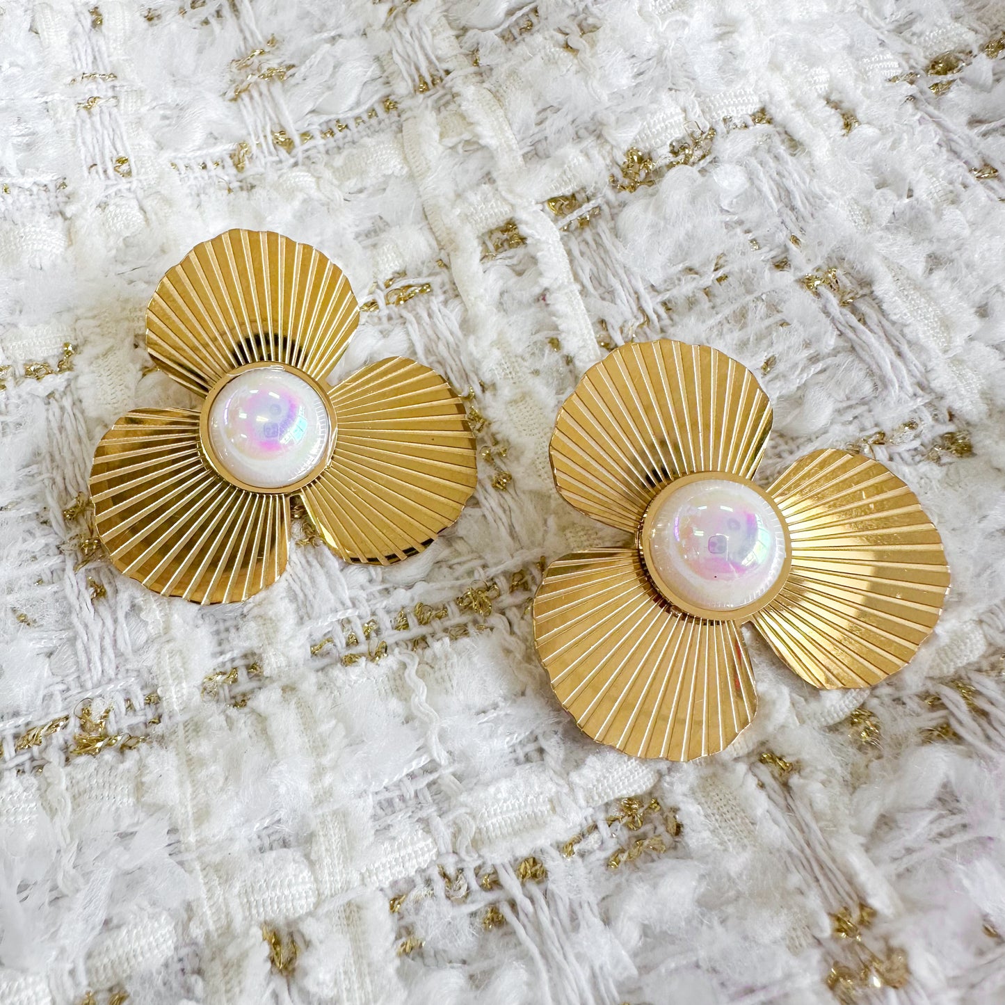 Pearl & Petal Studs