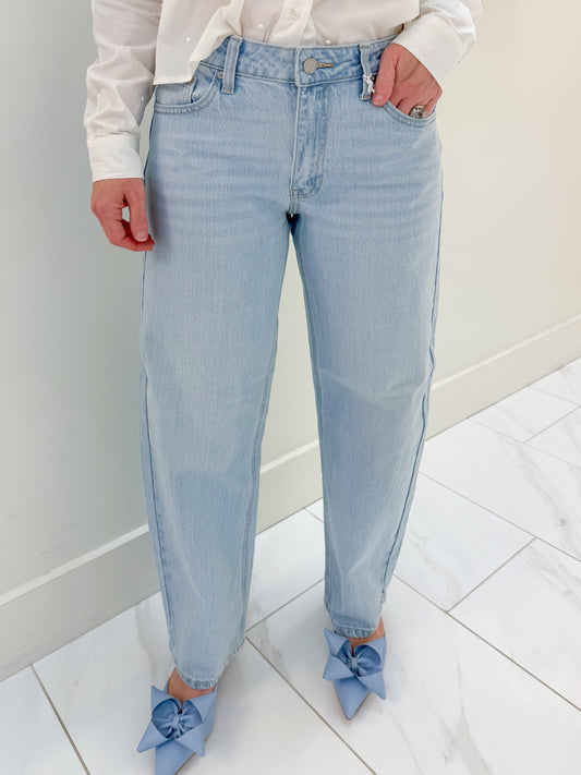 JBD Slight Barrel Straight Jean