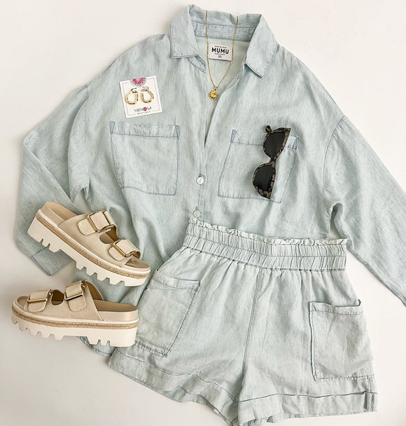 Weekday Button Up Light Chambray