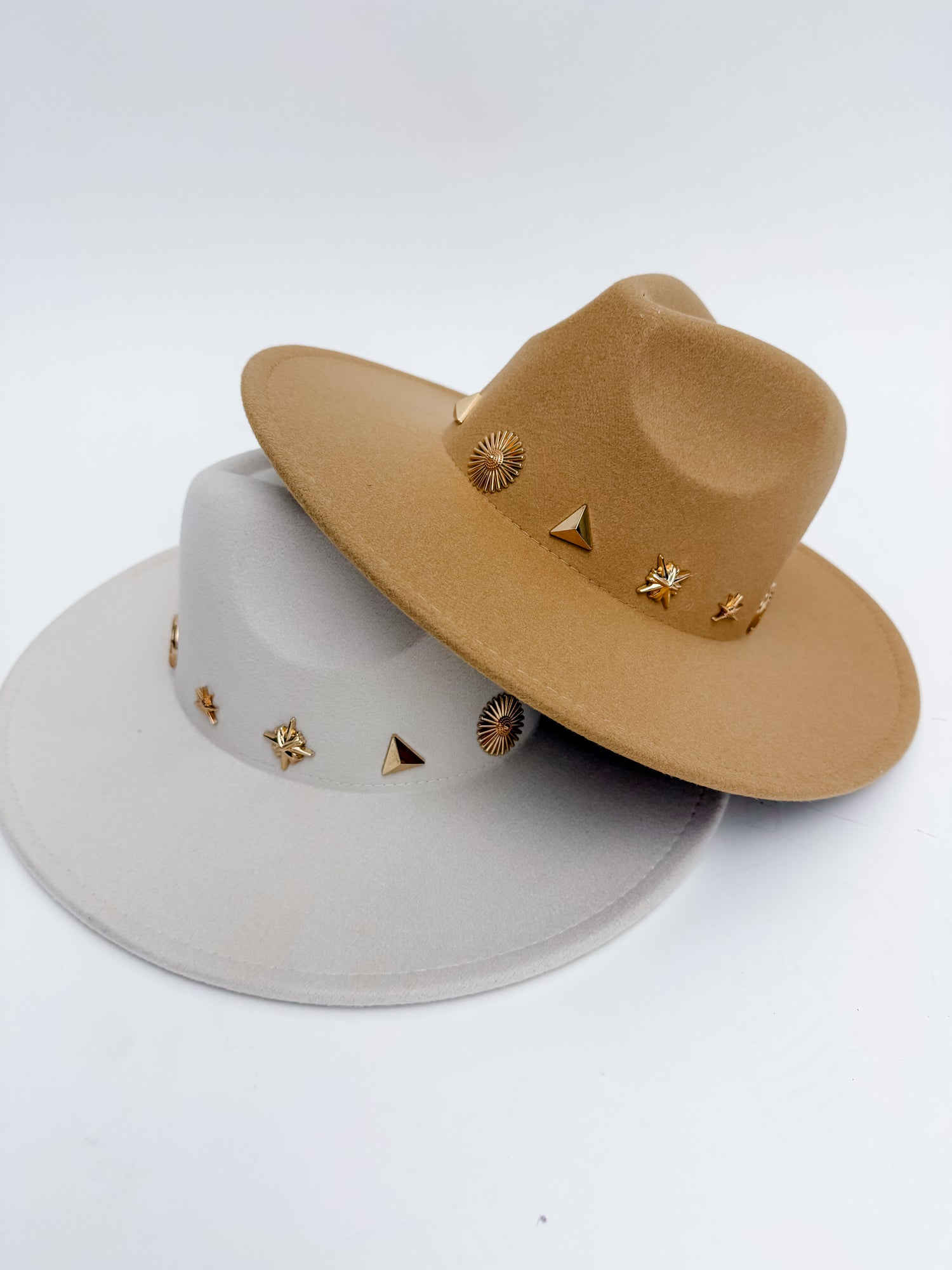 Hats/Hair Accessories