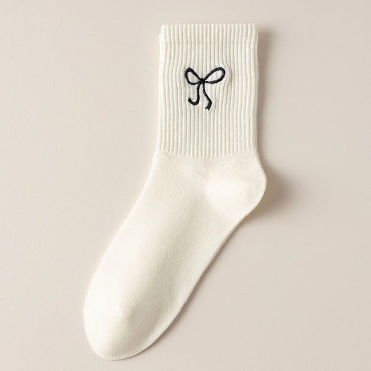 Bow Embroidered Crew Socks