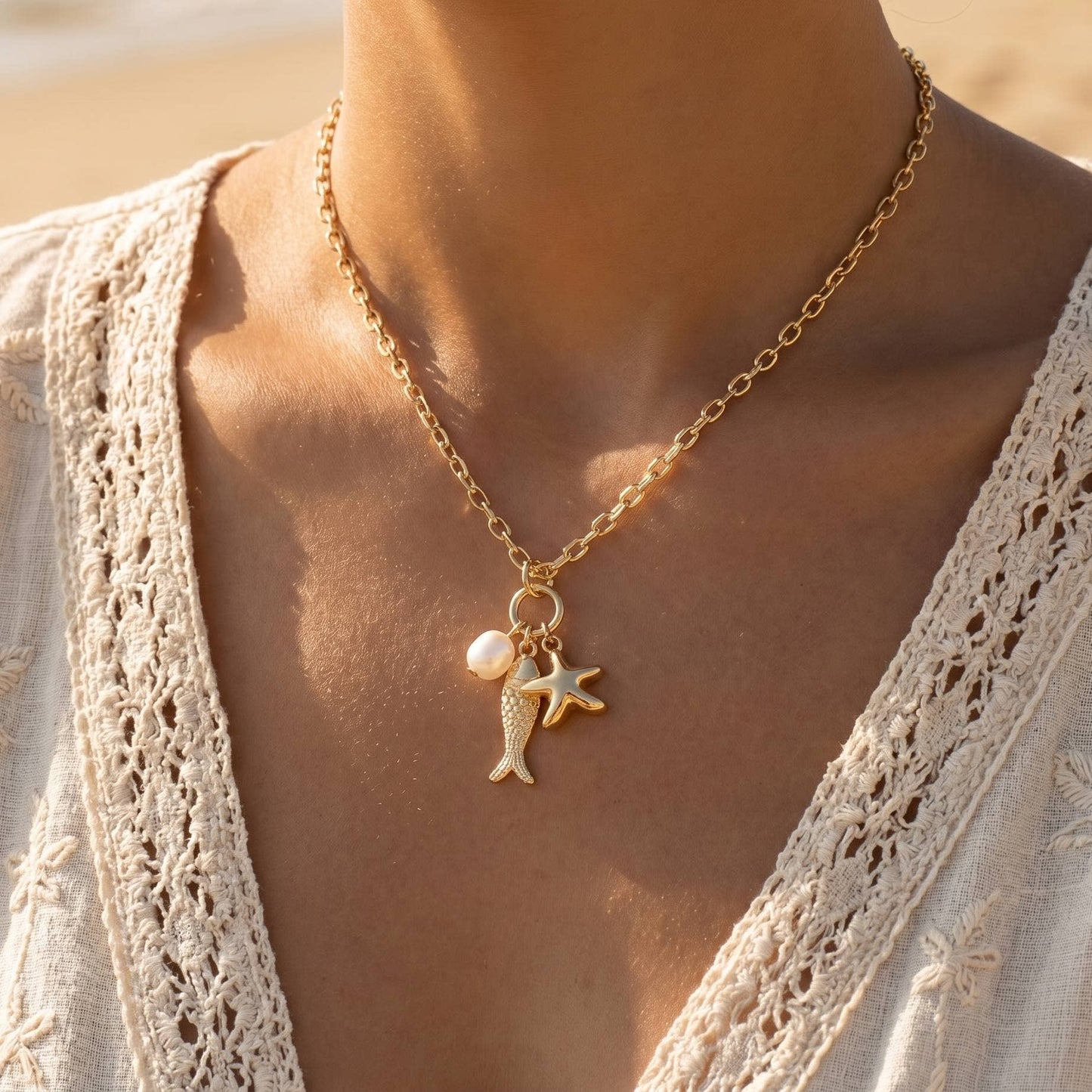 Fish And Starfish Pendants Necklace