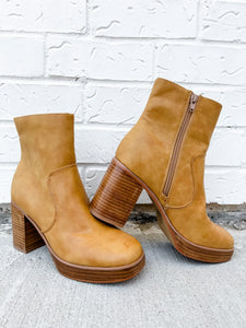 Vernita Heeled Boots