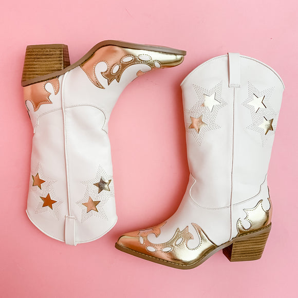 Nico Star Boot