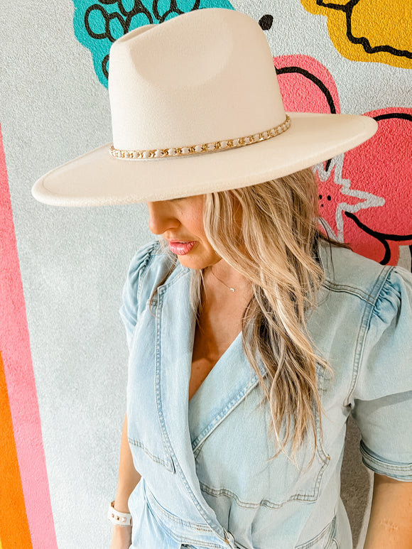 Chain Trim Felt Hat